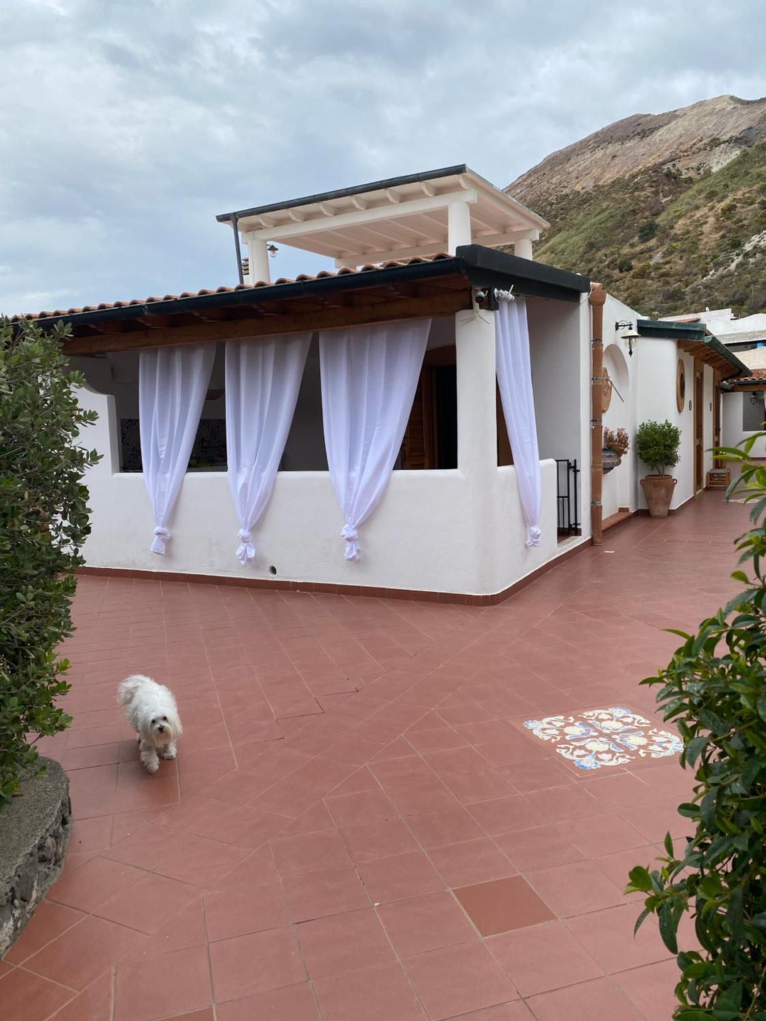 Bed and Breakfast Casa Arcada Vulcano  Exterior foto