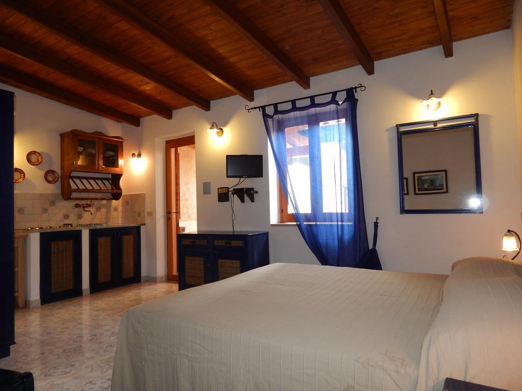 Bed and Breakfast Casa Arcada Vulcano  Zimmer foto
